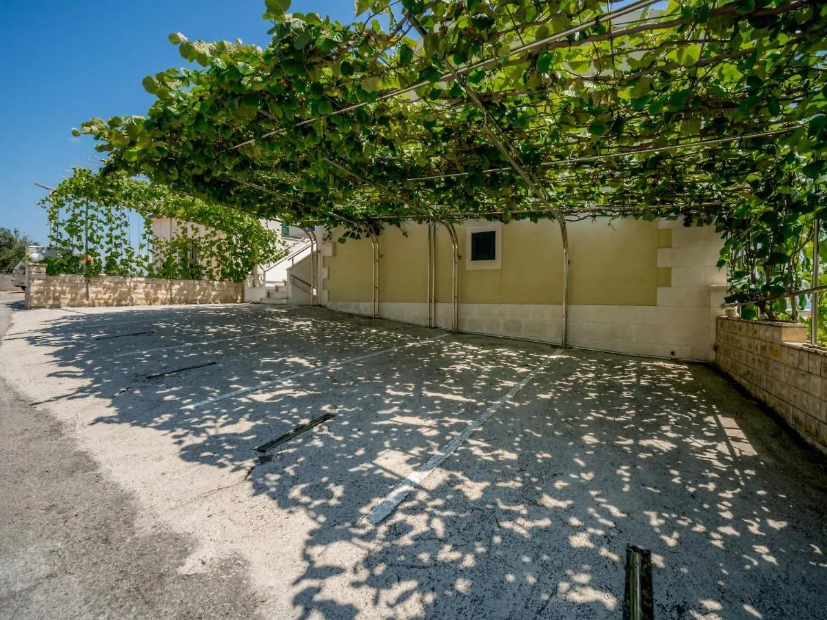 Apartment Villa Andjelka-6 By Interhome Trogir