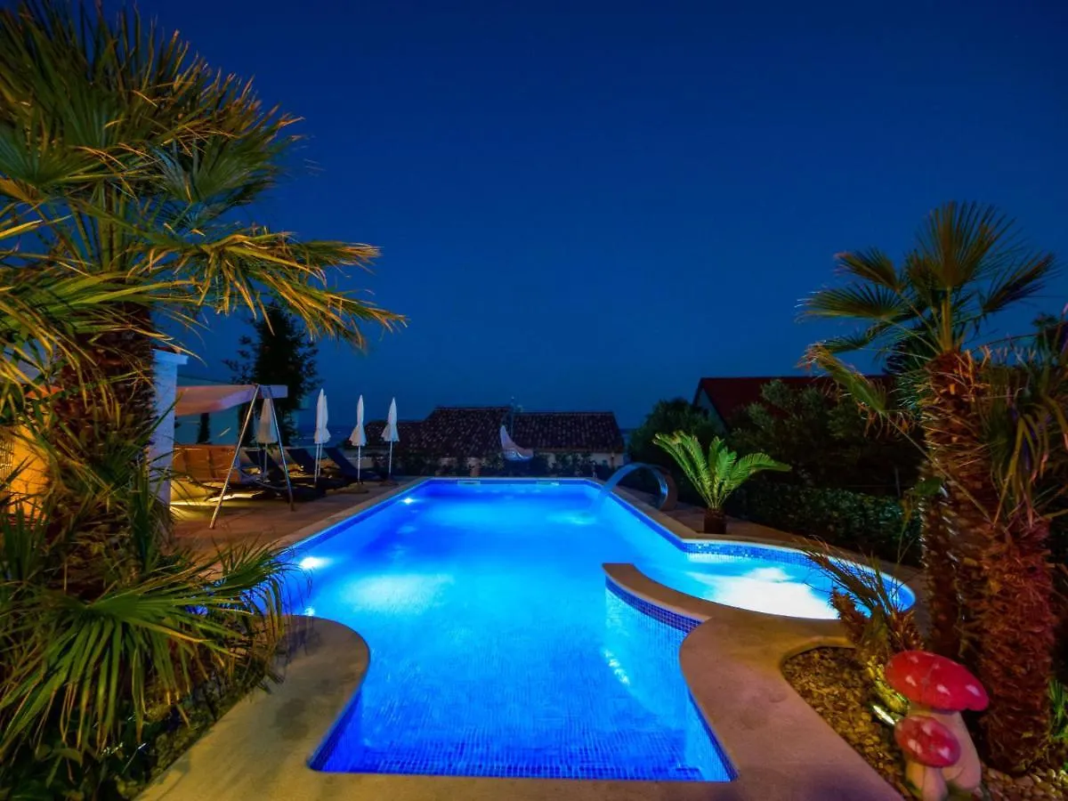 Apartment Villa Andjelka-6 By Interhome Trogir